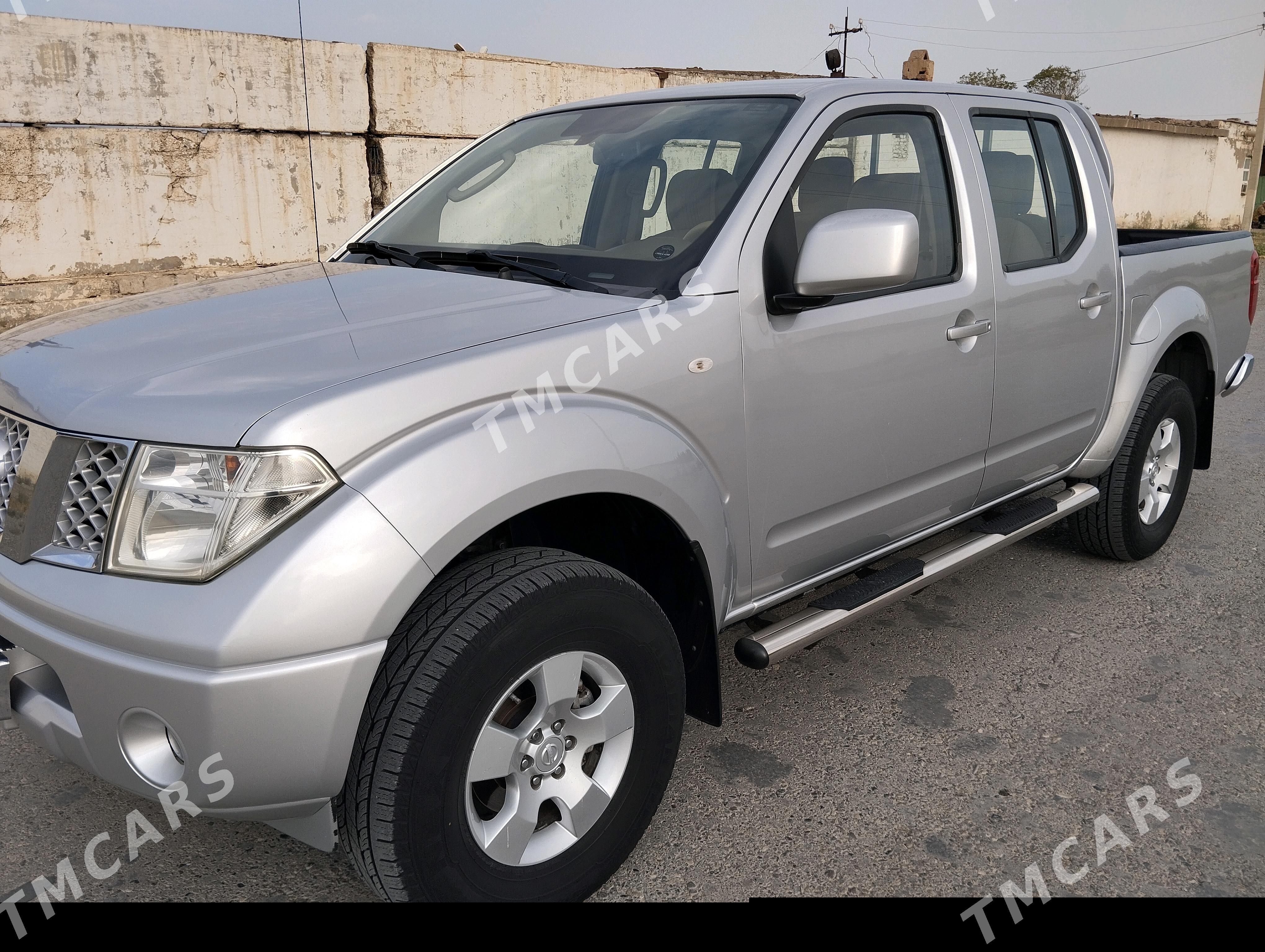 Nissan Navara 2014 - 230 000 TMT - Gyzylarbat - img 5