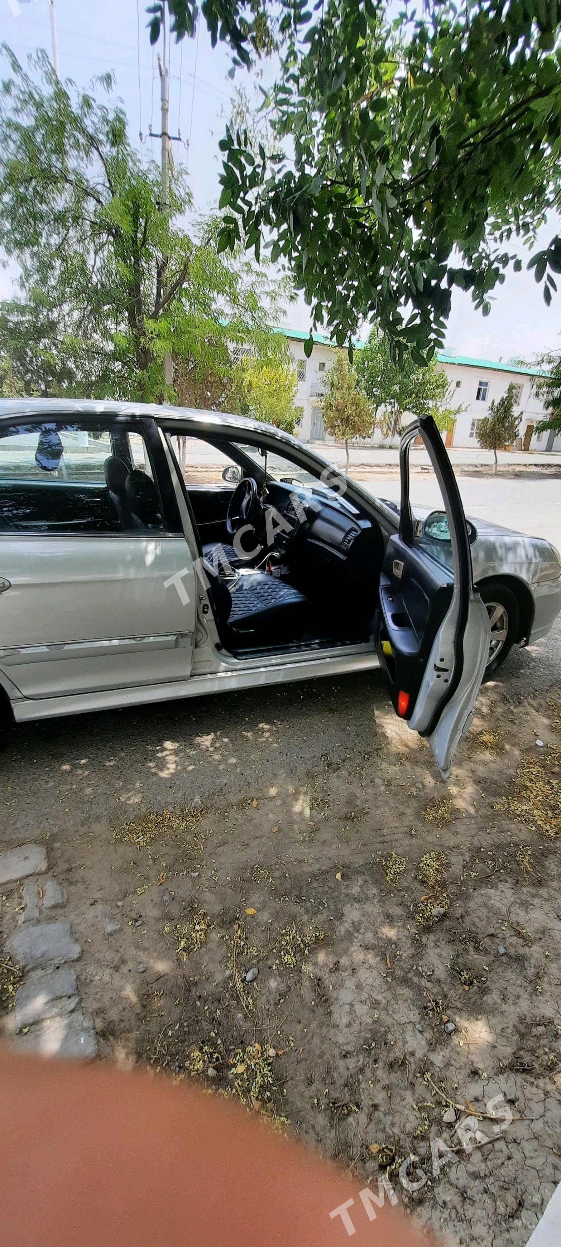 Hyundai Sonata 2001 - 37 000 TMT - Бузмеин - img 5