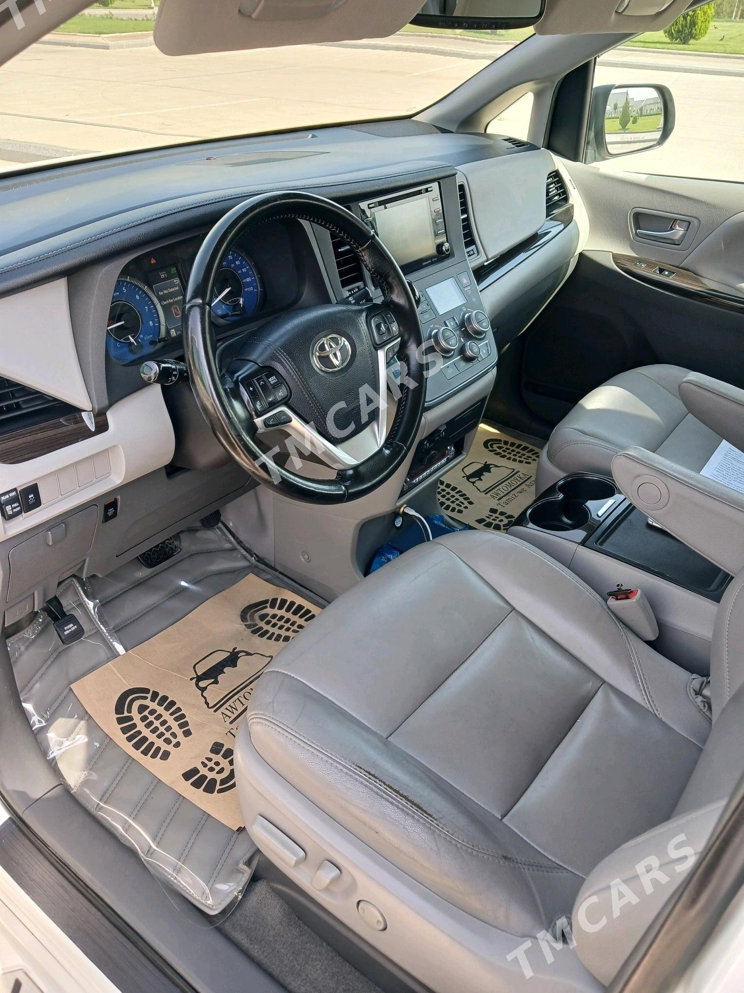 Toyota Sienna 2018 - 430 000 TMT - Aşgabat - img 2