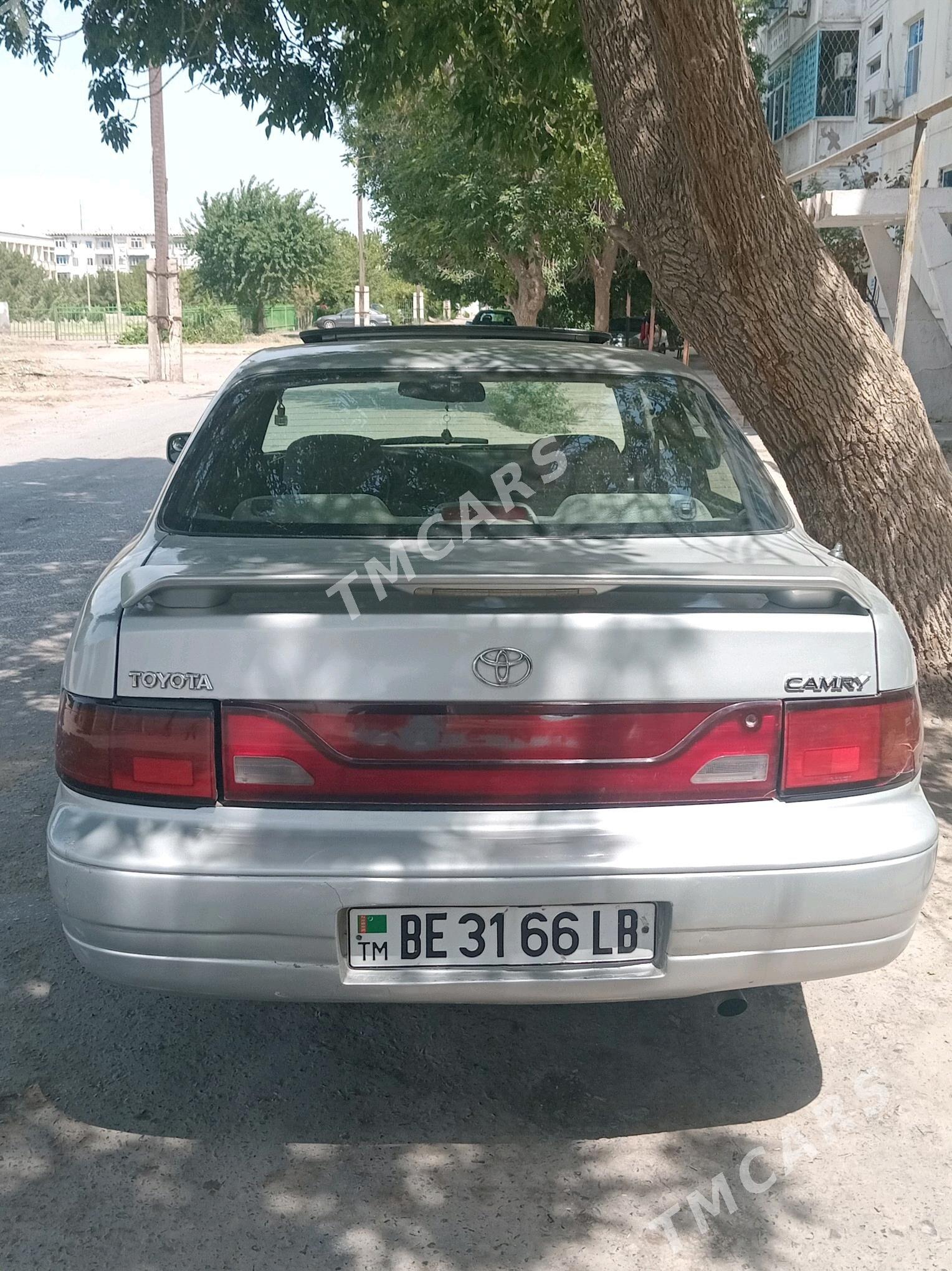 Toyota Camry 1995 - 75 000 TMT - Туркменабат - img 4