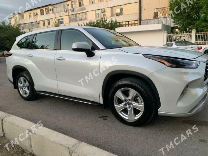 Toyota Highlander 2022 - 532 000 TMT - Aşgabat - img 4