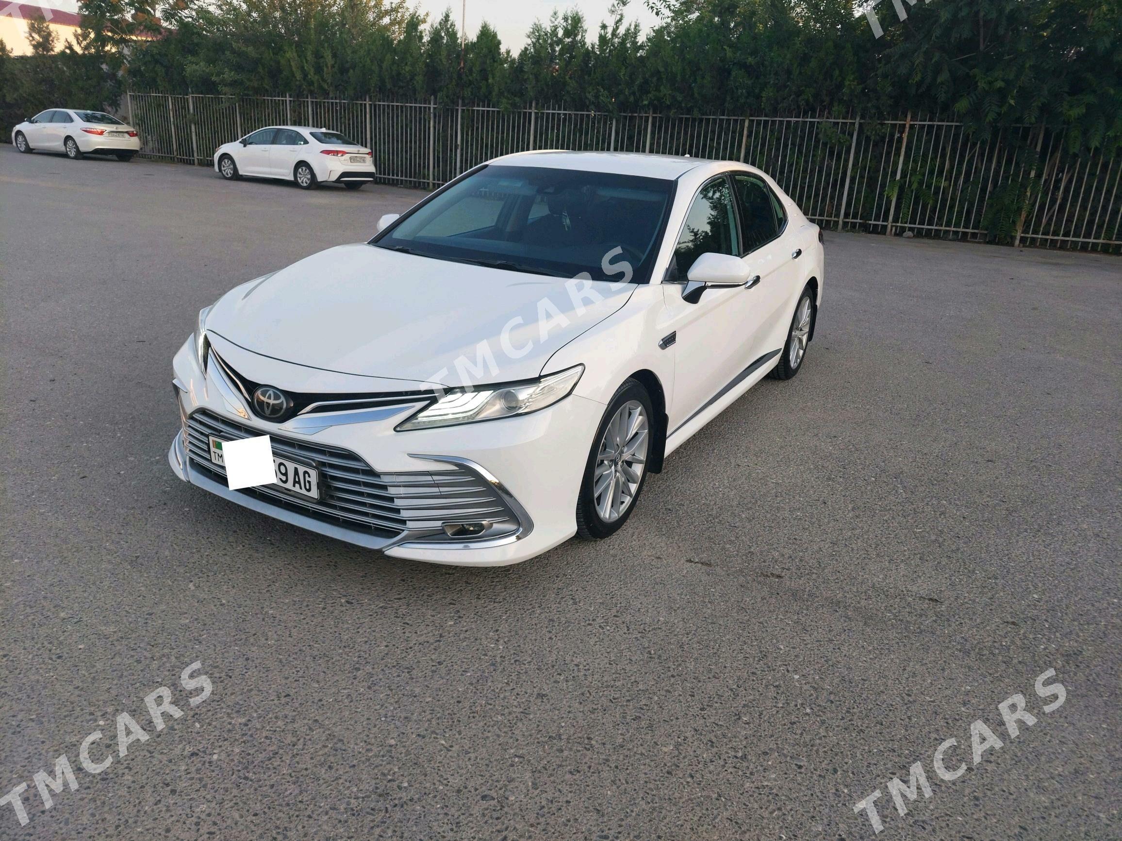 Toyota Camry 2019 - 320 000 TMT - Aşgabat - img 9