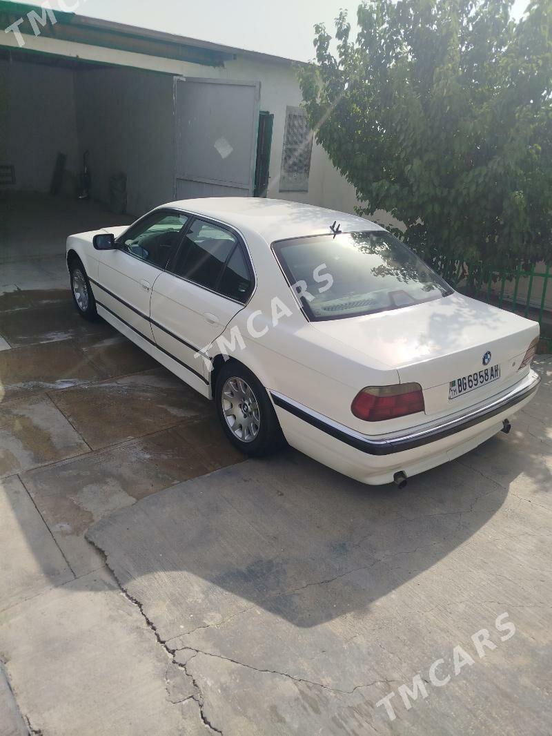 BMW 740 2000 - 110 000 TMT - Анев - img 4