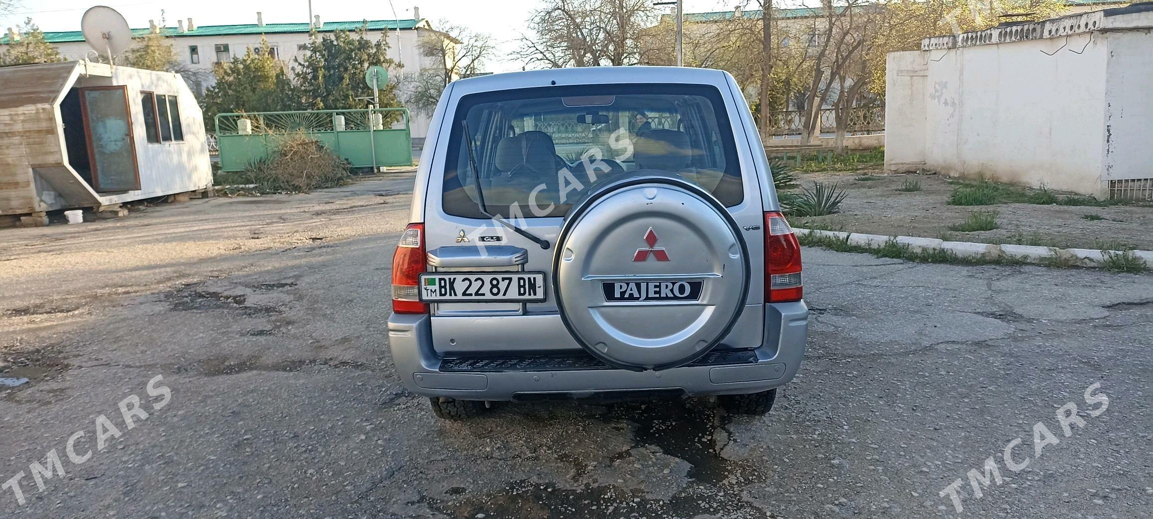 Mitsubishi Pajero 2005 - 120 000 TMT - Balkanabat - img 3