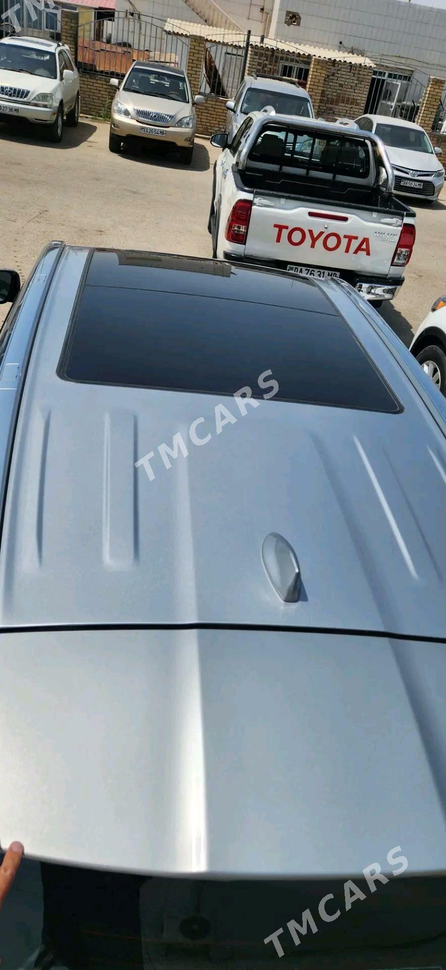 Toyota Highlander 2016 - 370 000 TMT - Мары - img 4
