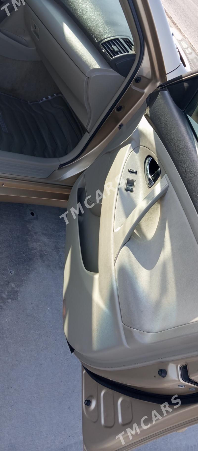 Toyota Camry 2010 - 190 000 TMT - Mary - img 2