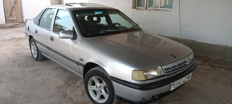 Opel Vectra 1989 - 35 000 TMT - Murgap - img 9