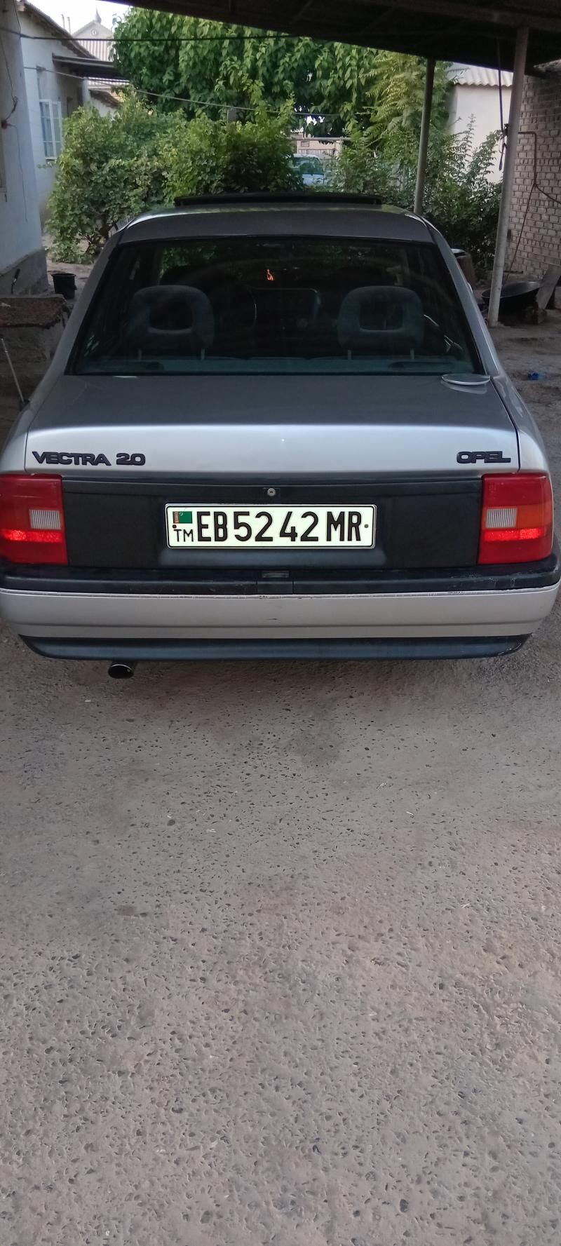 Opel Vectra 1989 - 35 000 TMT - Murgap - img 10