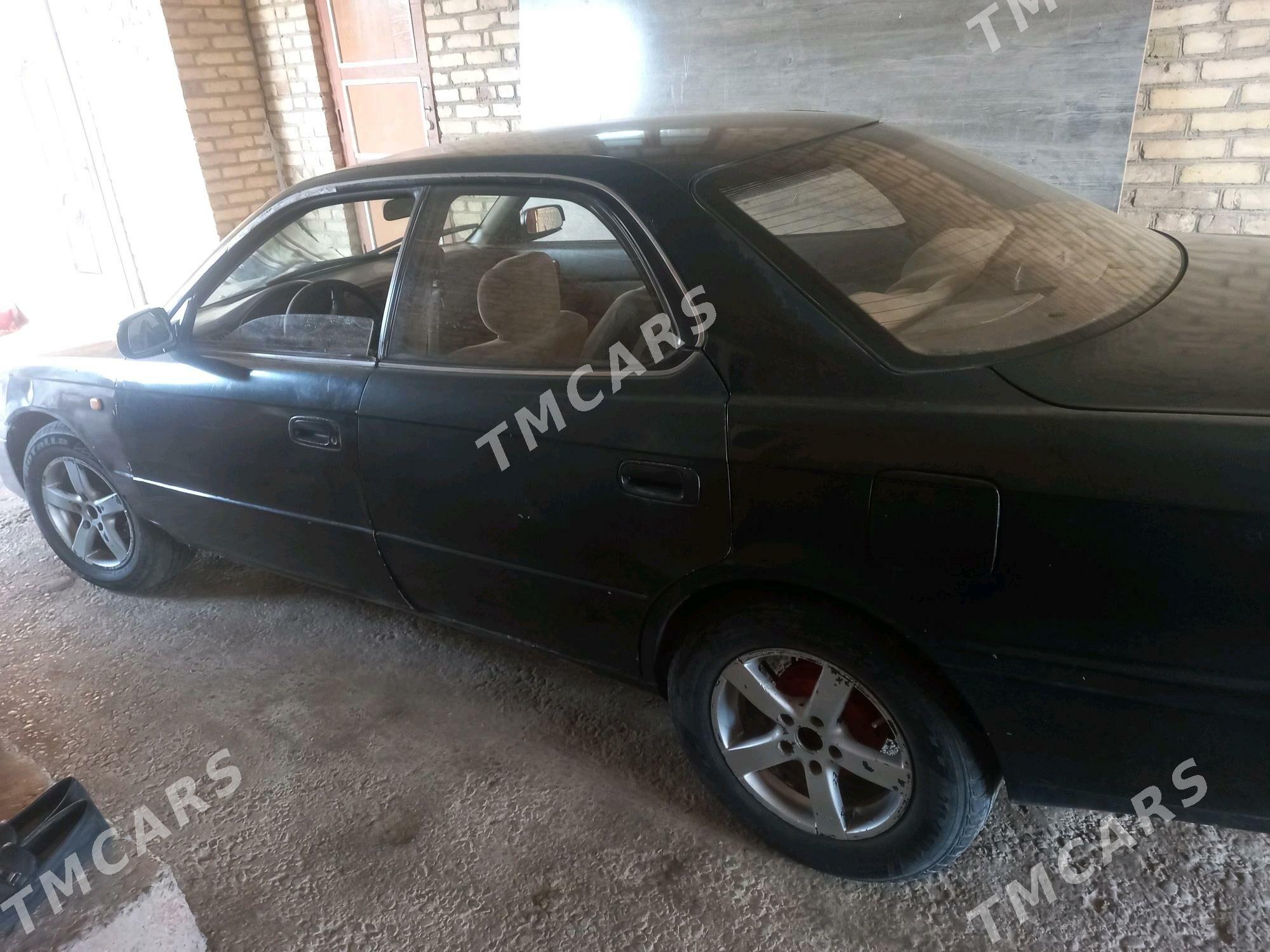 Toyota Vista 1994 - 30 000 TMT - Дянев - img 3