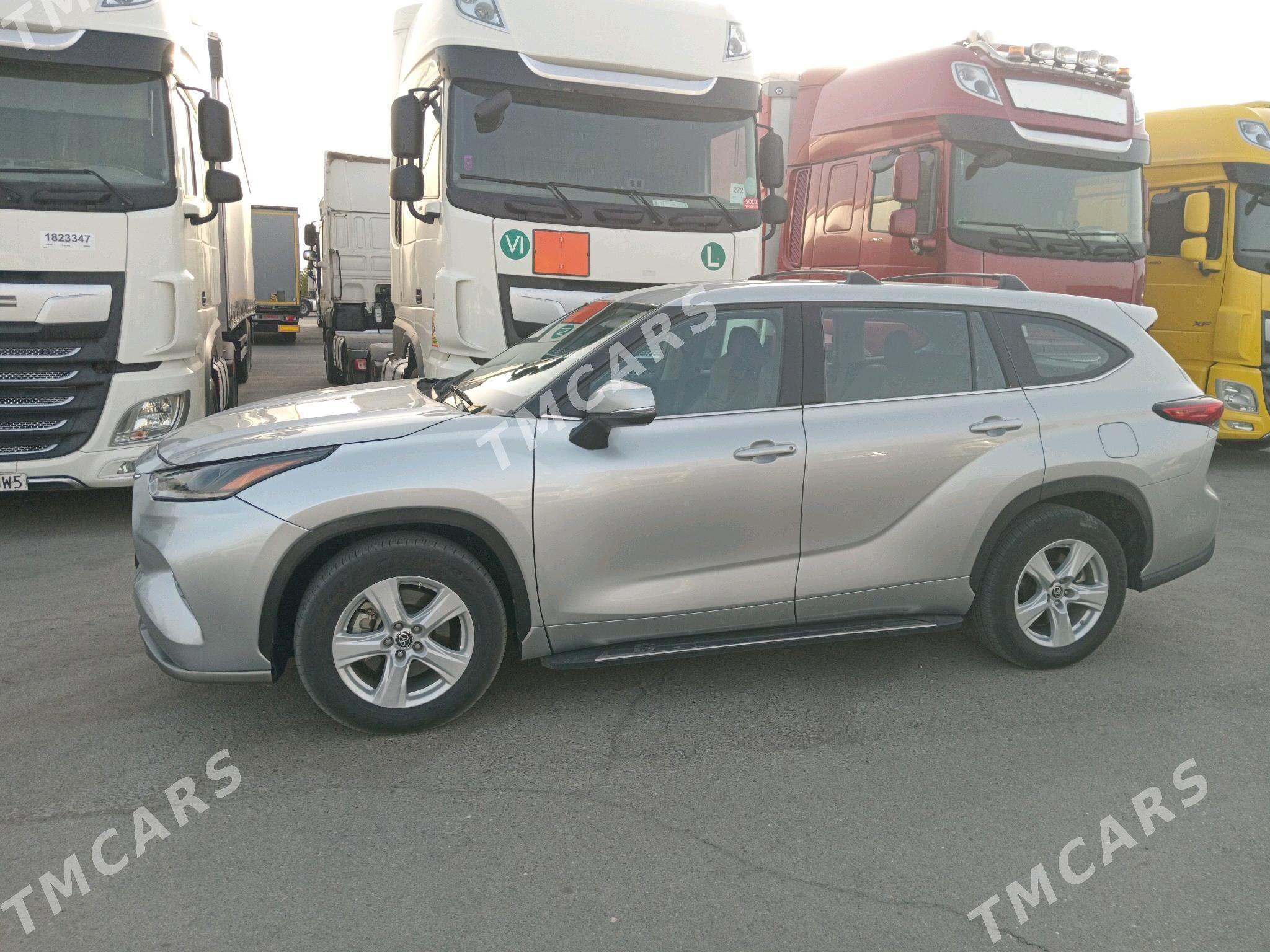 Toyota Highlander 2021 - 500 000 TMT - Köneürgenç - img 1