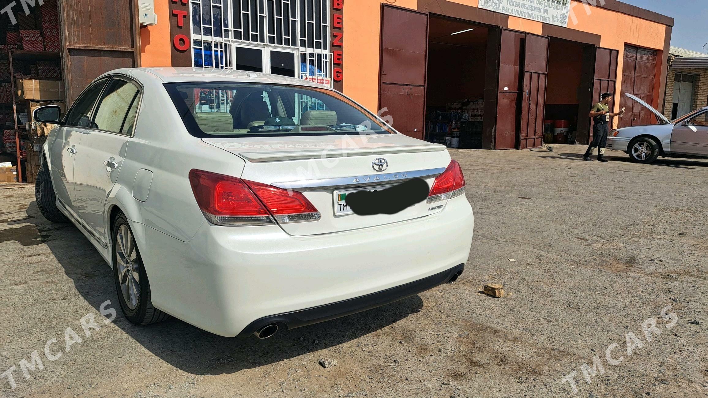 Toyota Avalon 2011 - 310 000 TMT - Türkmenabat - img 2