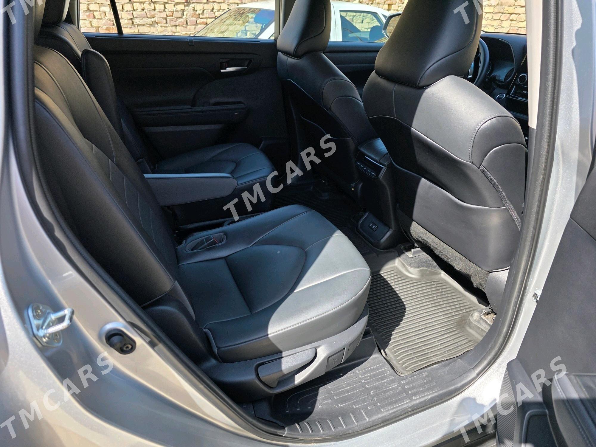 Toyota Highlander 2021 - 565 000 TMT - Кёнеургенч - img 5