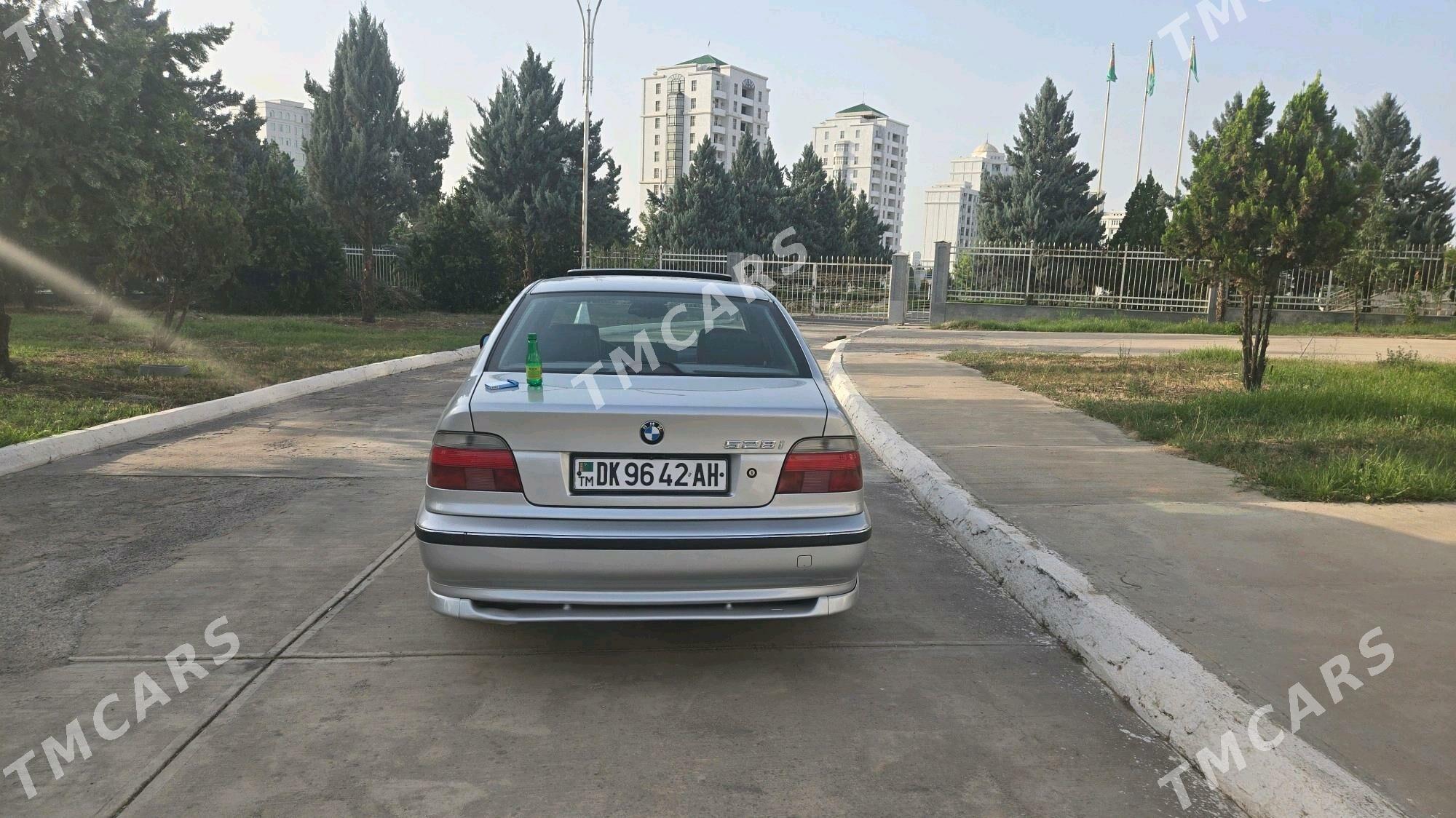BMW E39 1999 - 125 000 TMT - Ашхабад - img 2