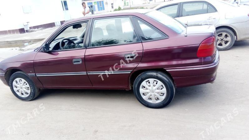 Opel Astra 1993 - 35 000 TMT - Boldumsaz - img 2