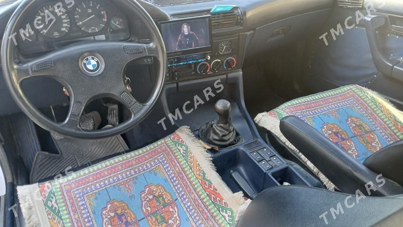 BMW 525 1992 - 53 000 TMT - Sarahs - img 3