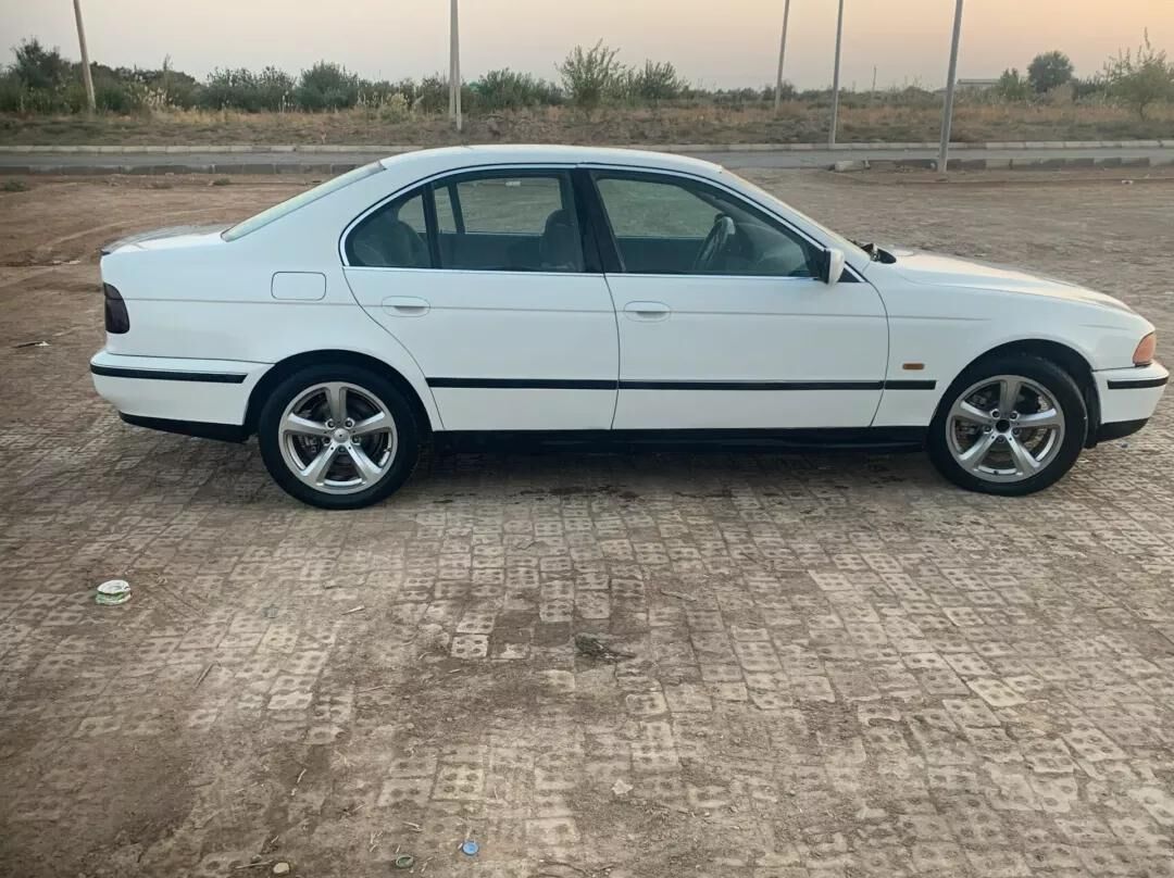 BMW E39 1998 - 70 000 TMT - Байрамали - img 2