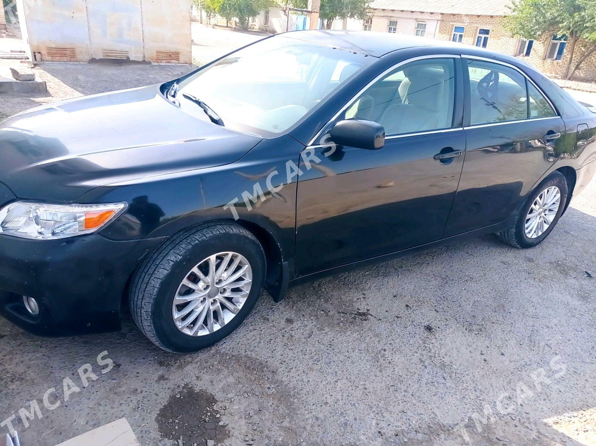 Toyota Camry 2010 - 160 000 TMT - Сакарчага - img 2