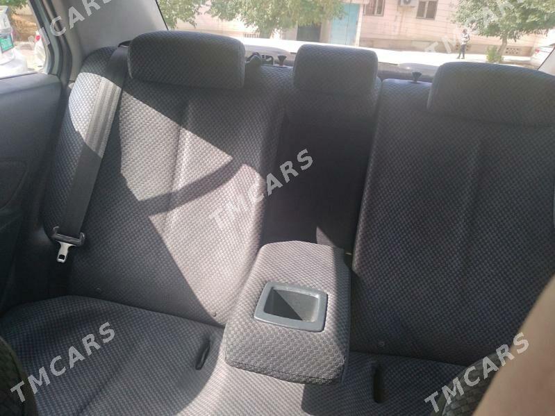 Toyota Yaris 2006 - 130 000 TMT - Ашхабад - img 5