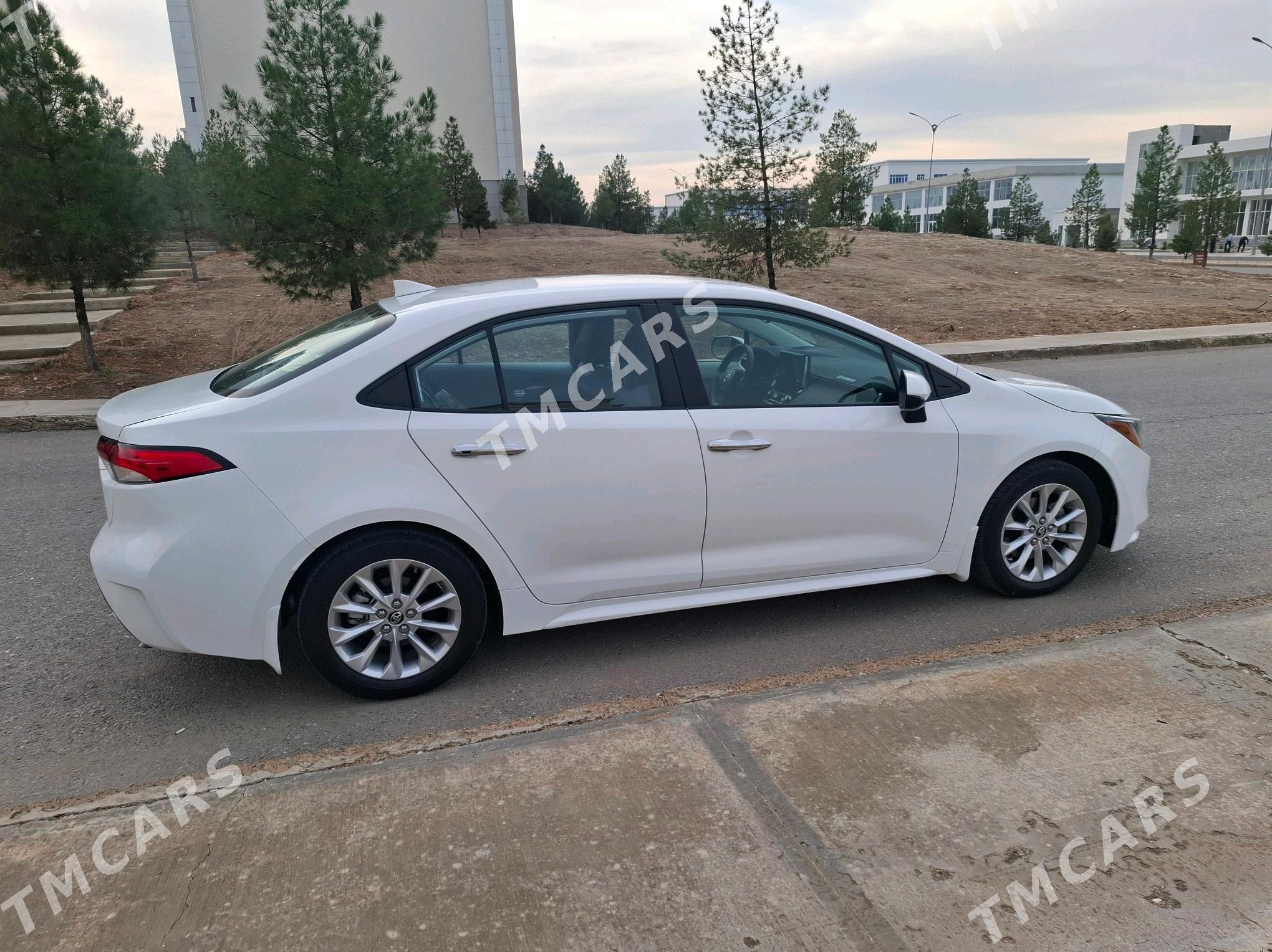 Toyota Corolla 2021 - 280 000 TMT - Aşgabat - img 4