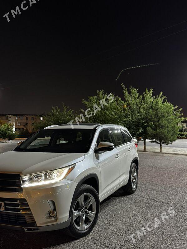 Toyota Highlander 2018 - 560 000 TMT - Aşgabat - img 8