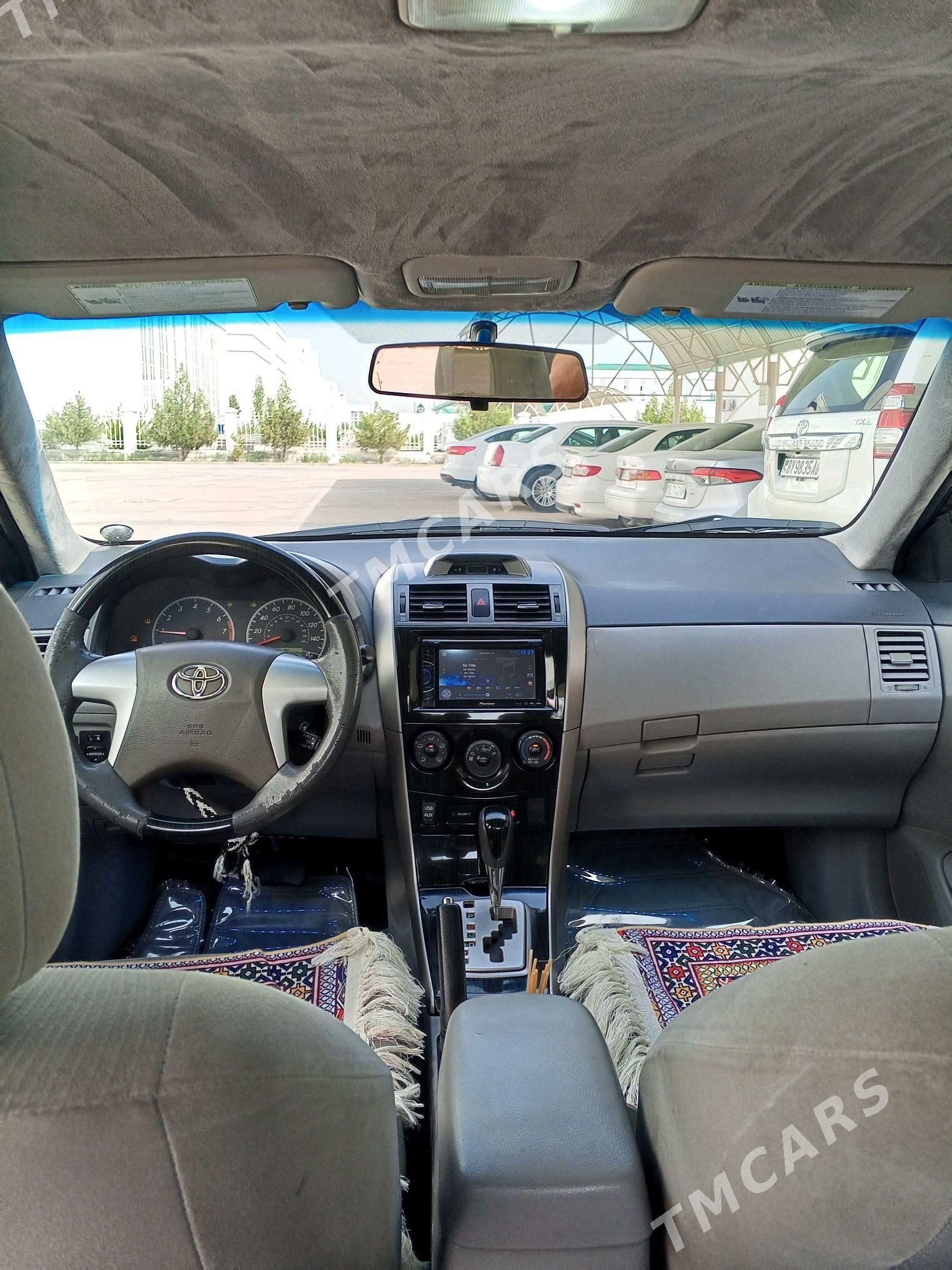 Toyota Corolla 2013 - 163 000 TMT - Ашхабад - img 2