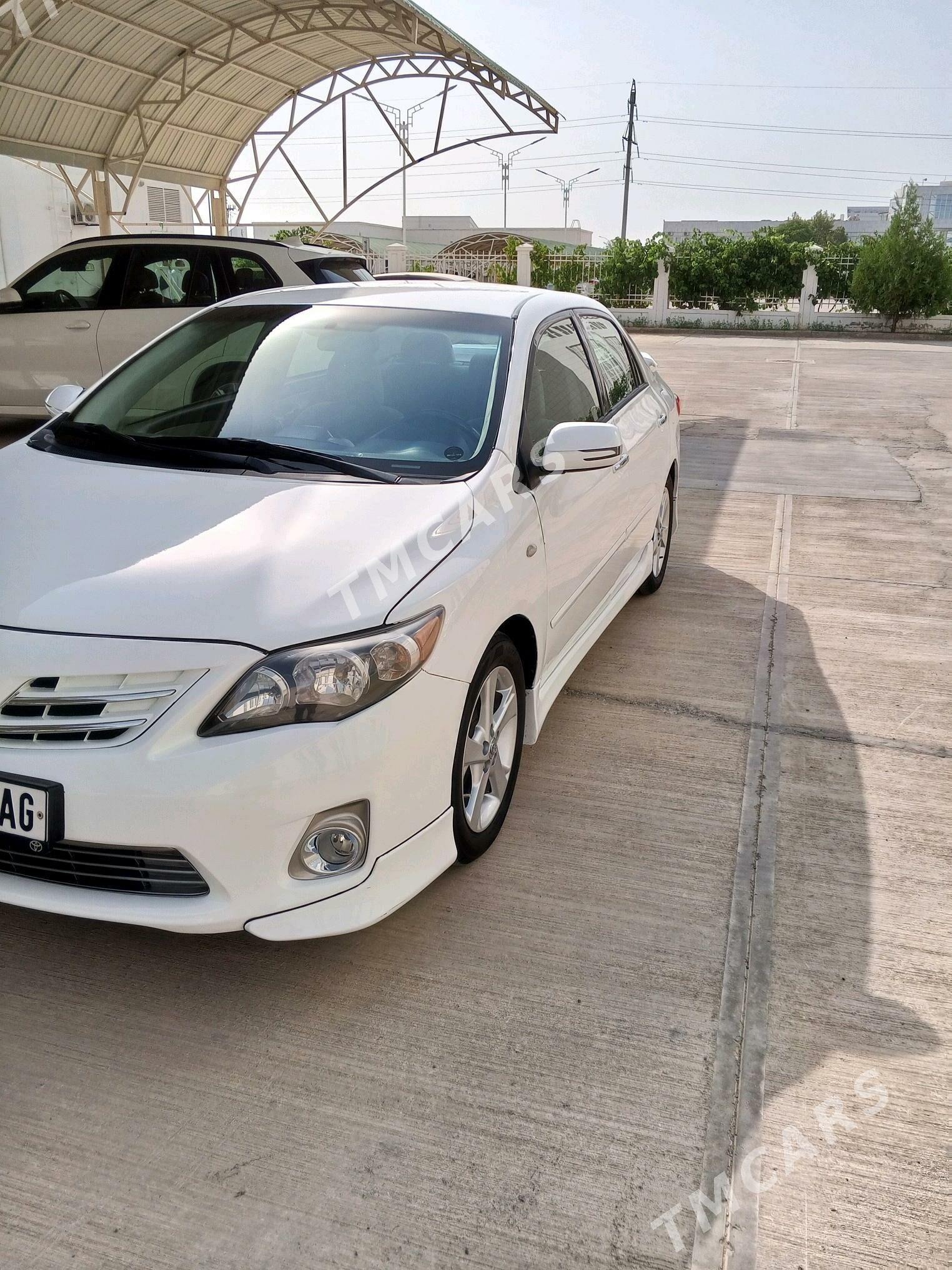 Toyota Corolla 2013 - 163 000 TMT - Ашхабад - img 6