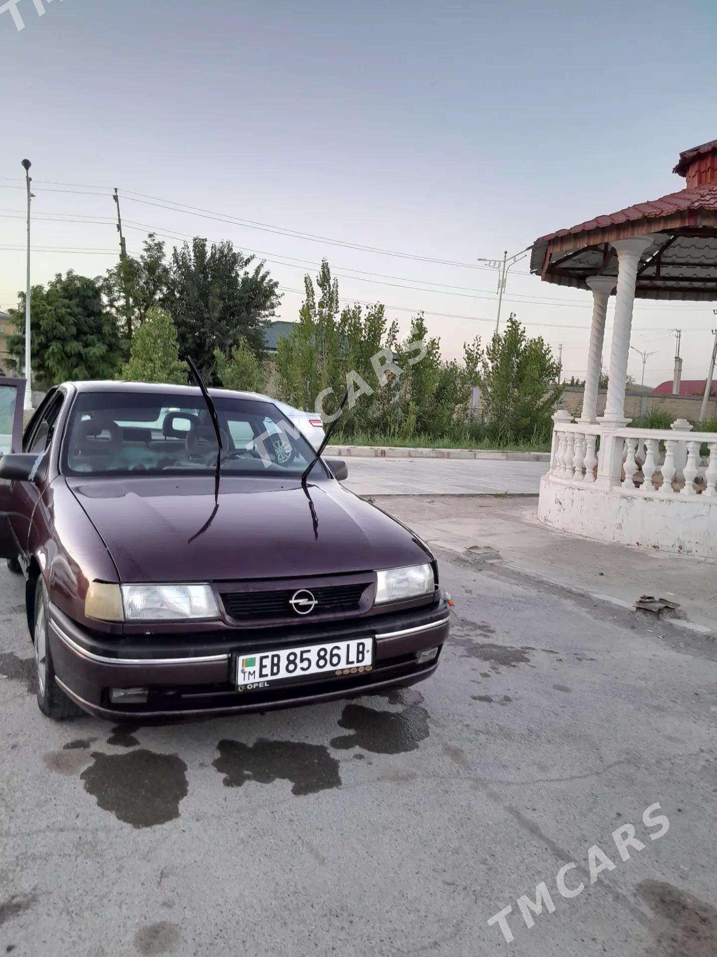 Opel Vectra 1993 - 27 000 TMT - Чарджоу - img 2