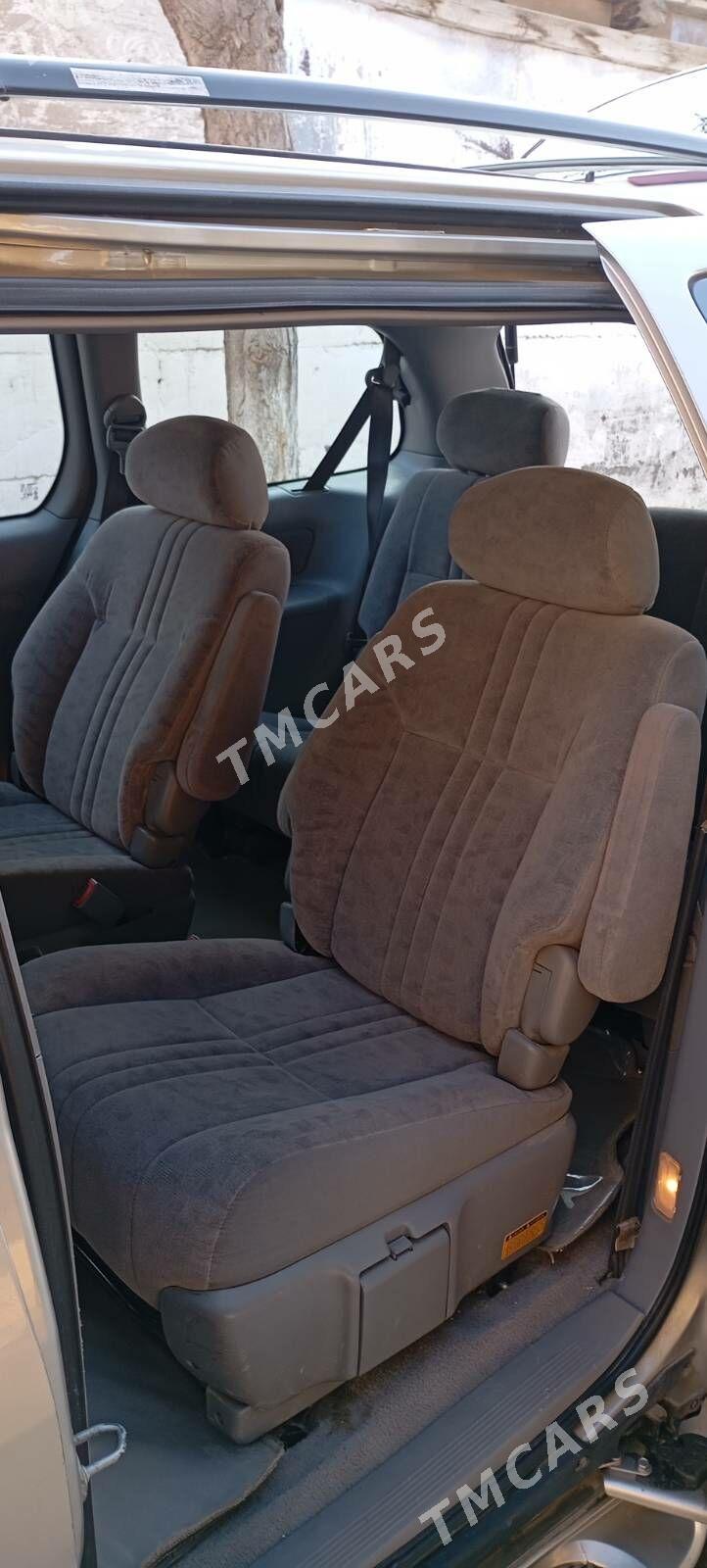 Toyota Sienna 2003 - 190 000 TMT - Gökdepe - img 3