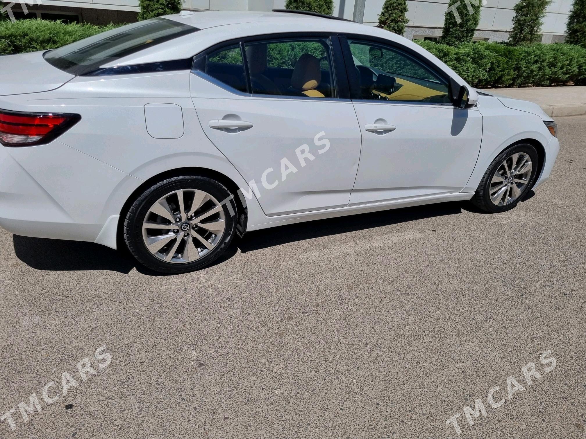Nissan Sentra 2022 - 220 000 TMT - Мары - img 4