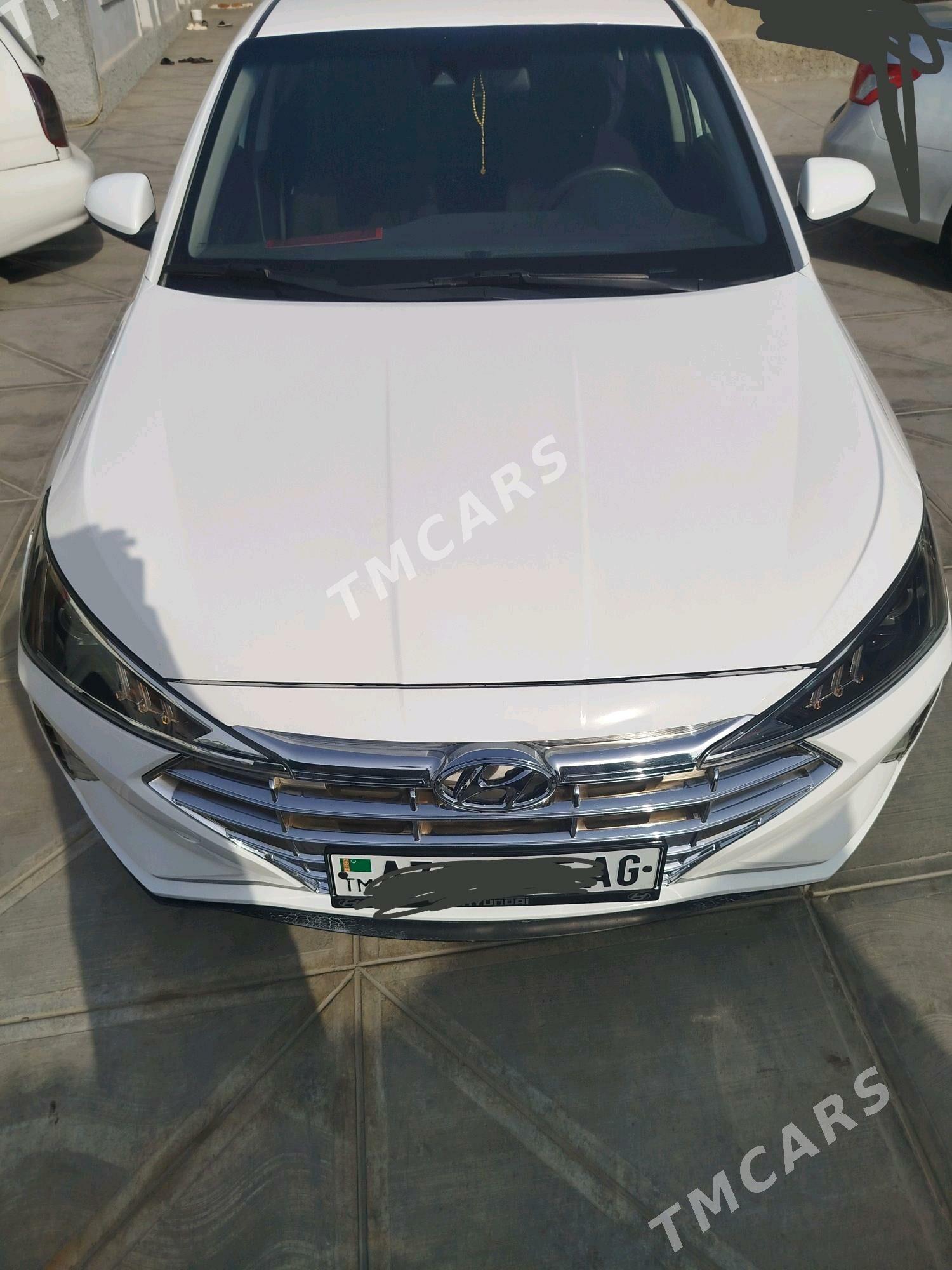 Hyundai Elantra 2020 - 210 000 TMT - Büzmeýin - img 9