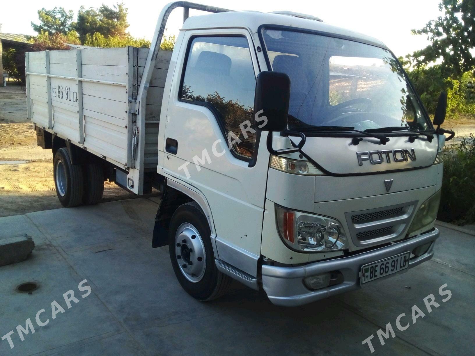 UAZ Profi 2010 - 95 000 TMT - Чарджоу - img 6