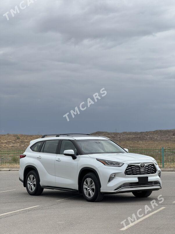 Toyota Highlander 2022 - 571 300 TMT - Ашхабад - img 4