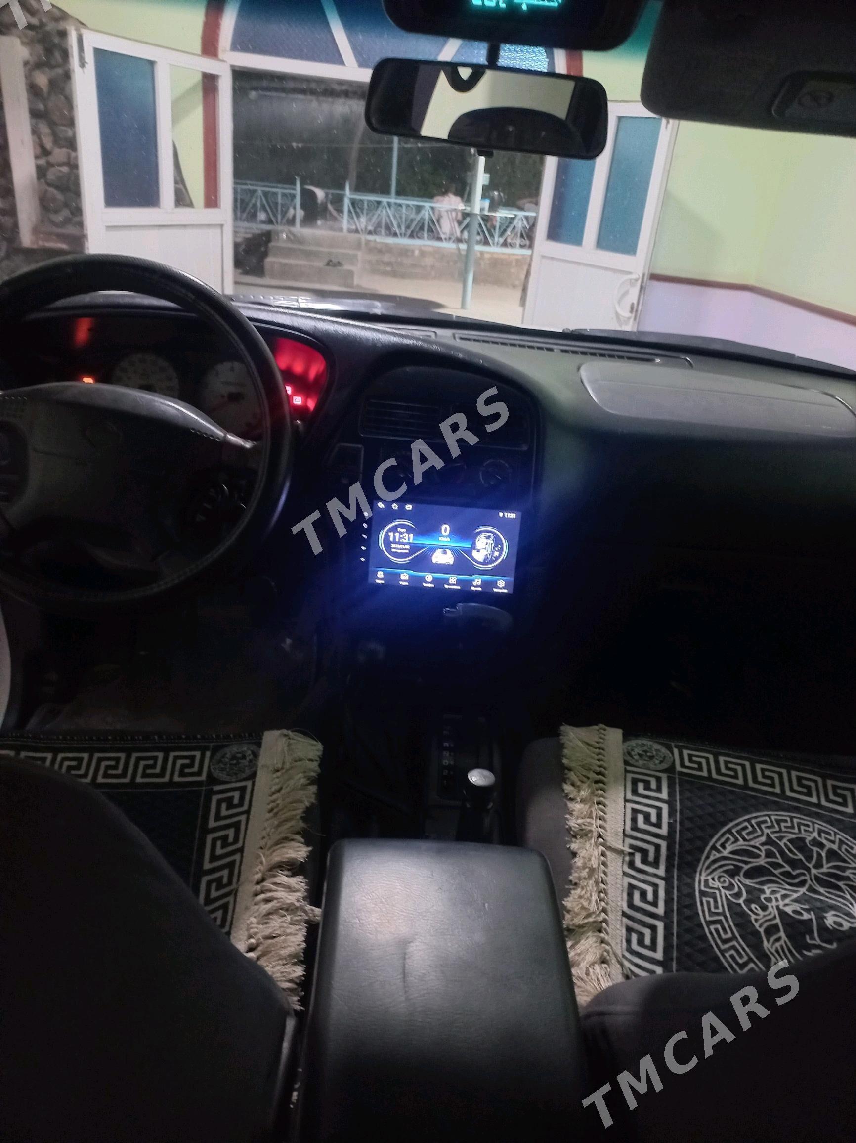 Nissan Pathfinder 2000 - 90 000 TMT - Туркменабат - img 8