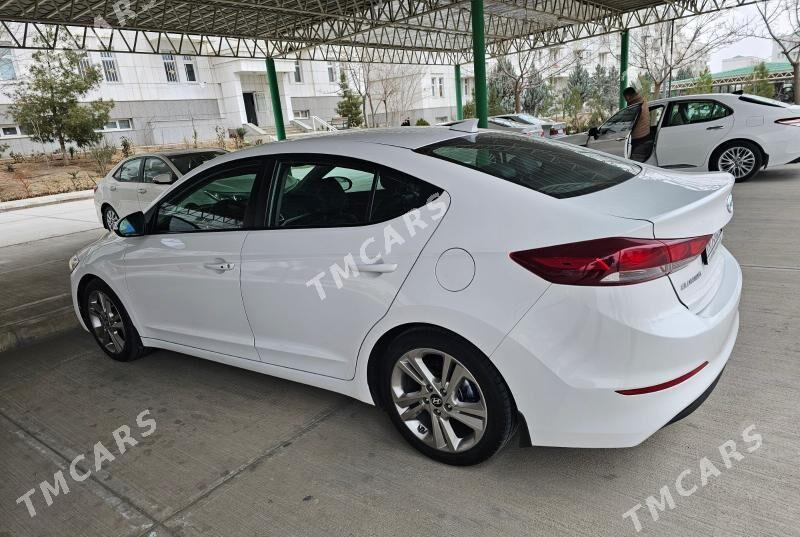 Hyundai Elantra 2018 - 210 000 TMT - Кëши - img 5