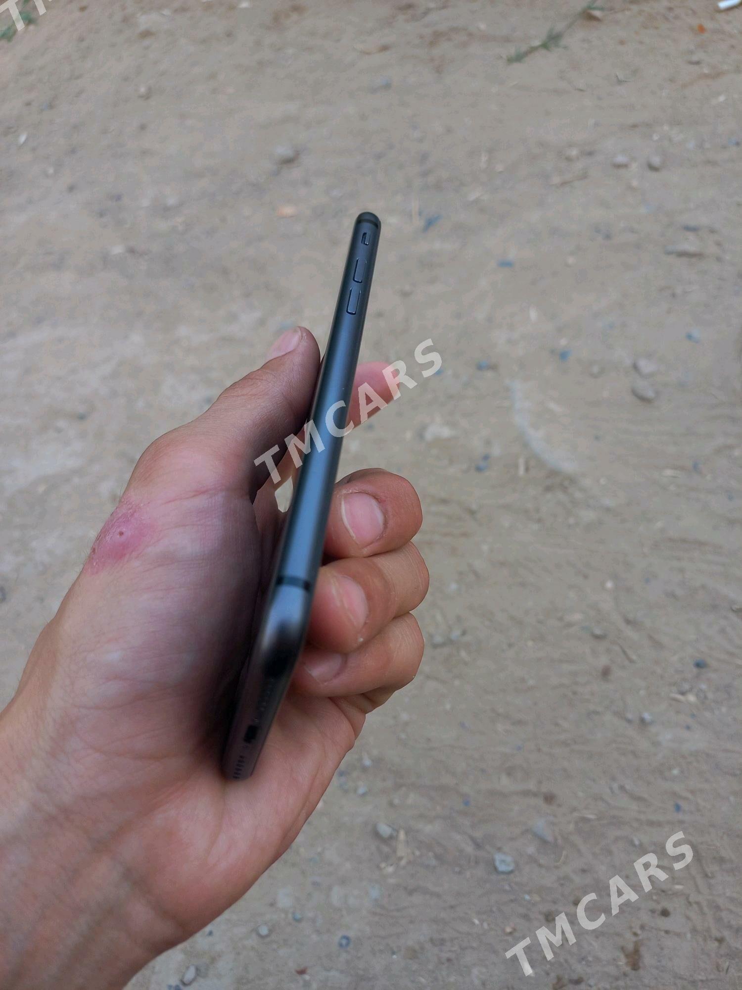 Iphone 8 - Мары - img 4