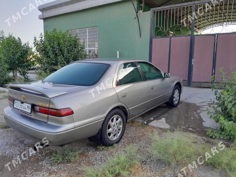 Toyota Camry 1997 - 133 000 TMT - Ýolöten - img 3