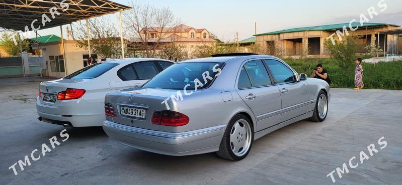 Mercedes-Benz E320 2001 - 155 000 TMT - Чоганлы - img 5