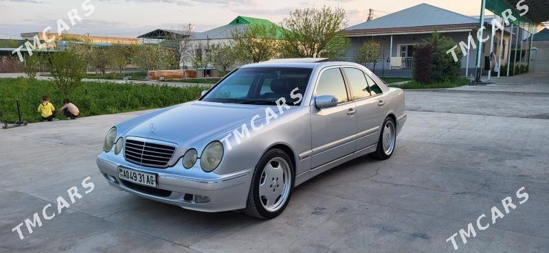 Mercedes-Benz E320 2001 - 155 000 TMT - Чоганлы - img 4