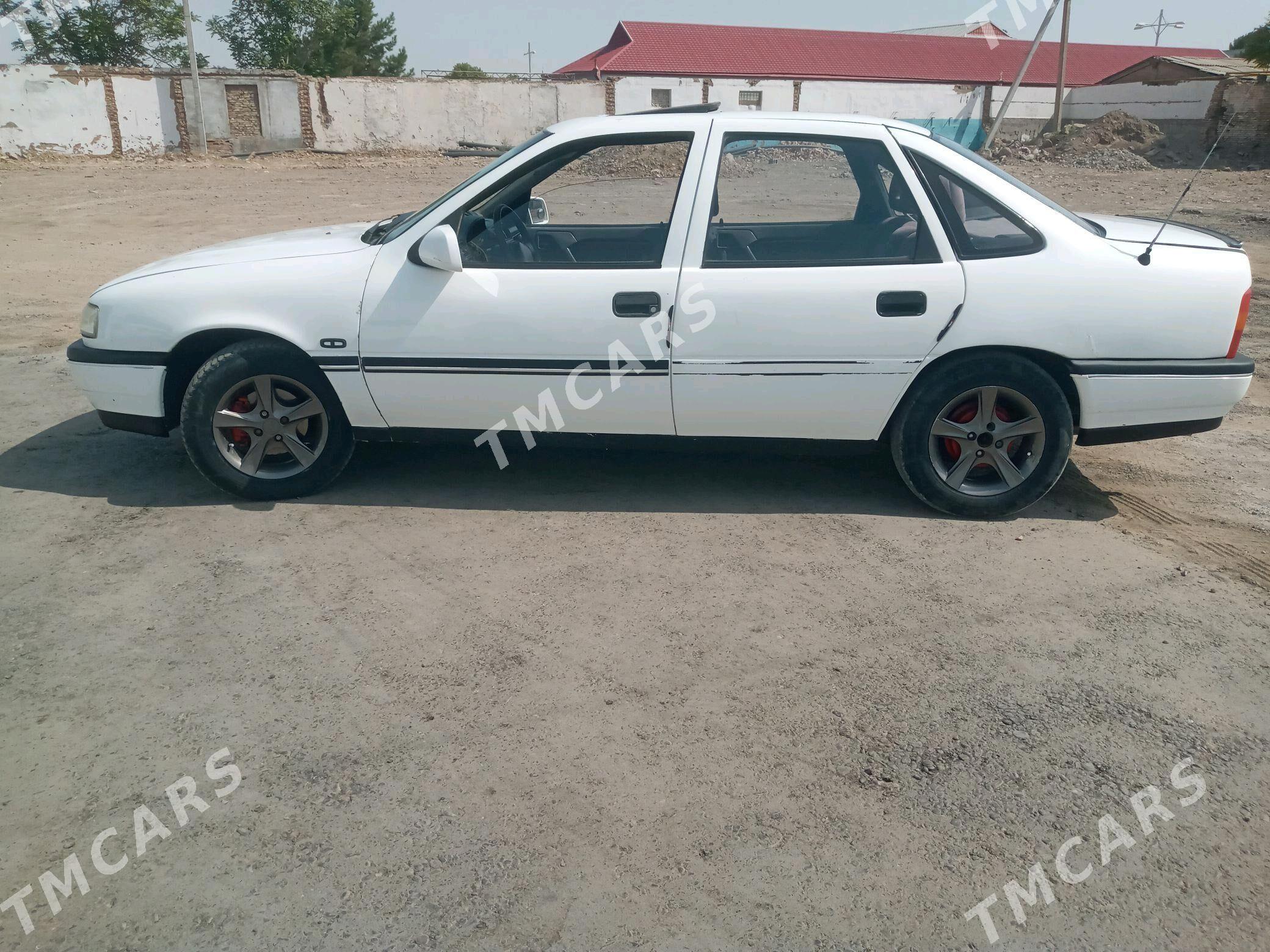 Opel Vectra 1991 - 28 000 TMT - Мары - img 2