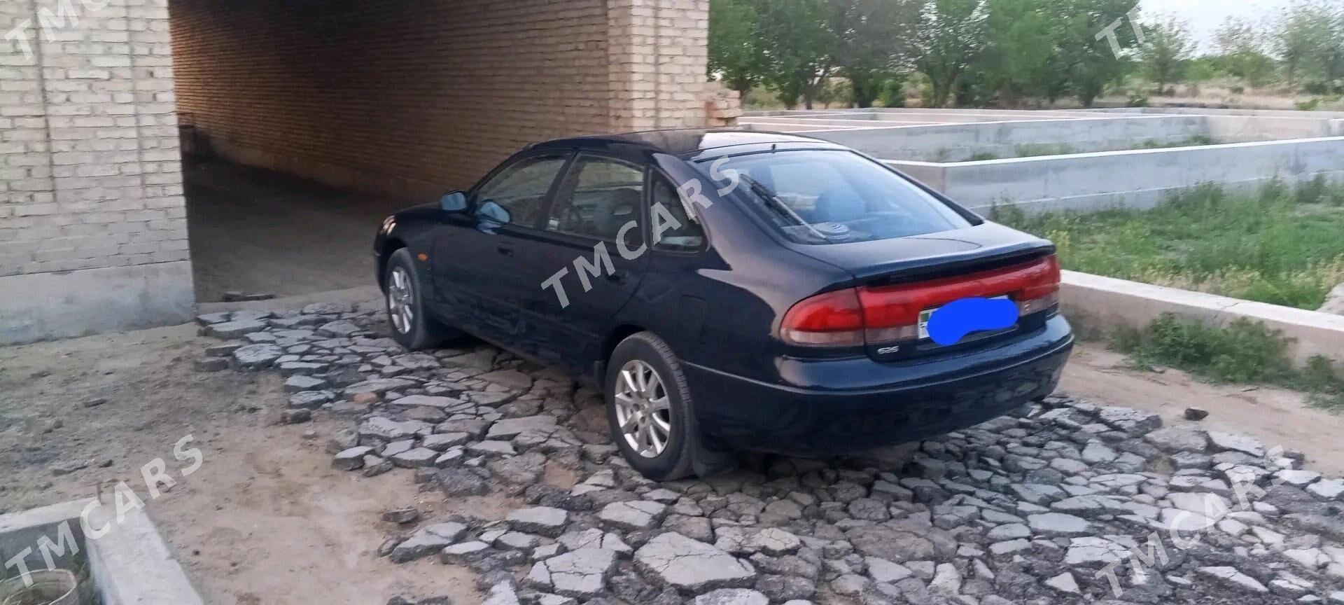 Mazda 626 1995 - 50 000 TMT - Mary - img 6