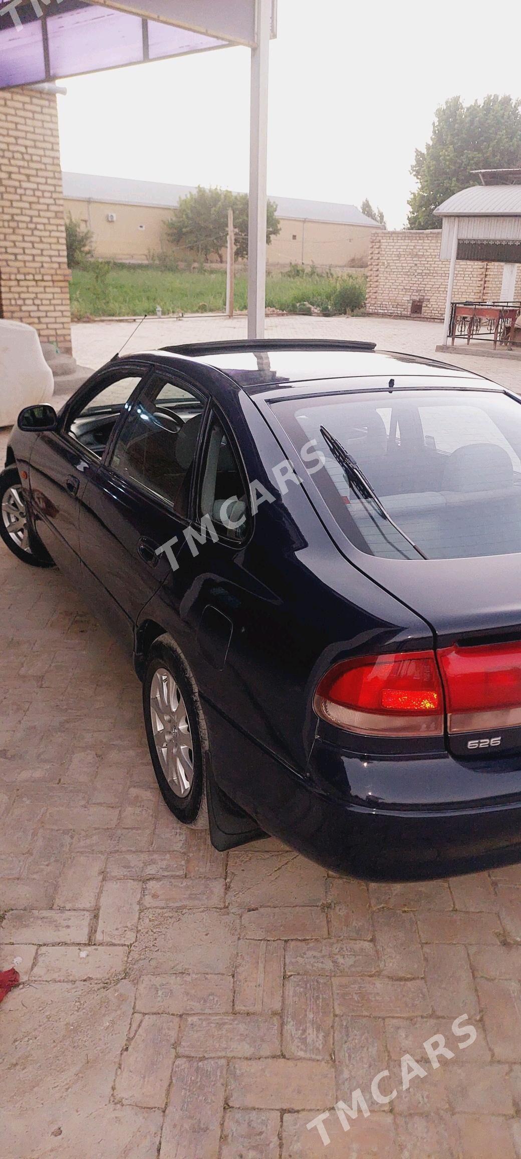 Mazda 626 1995 - 50 000 TMT - Mary - img 4