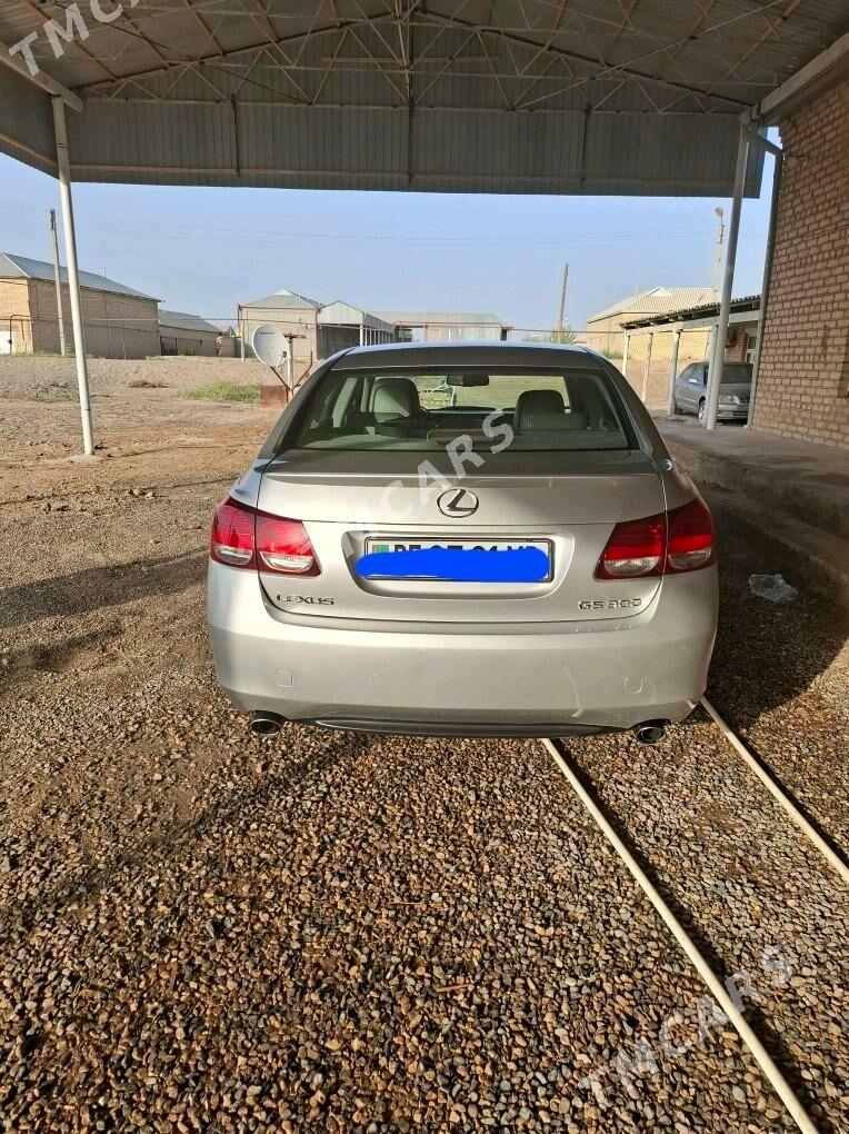 Lexus GS 300 2005 - 200 000 TMT - Wekilbazar - img 2