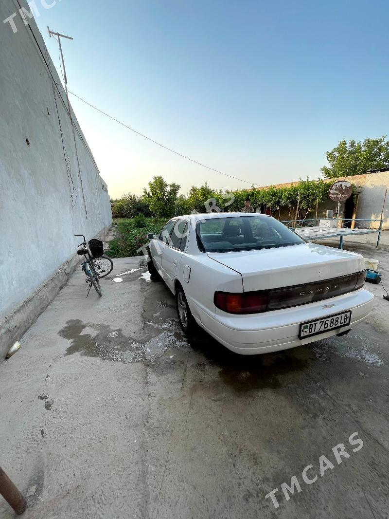 Toyota Camry 1992 - 80 000 TMT - Türkmenabat - img 3