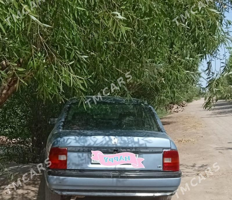 Opel Vectra 1989 - 26 000 TMT - Boldumsaz - img 2