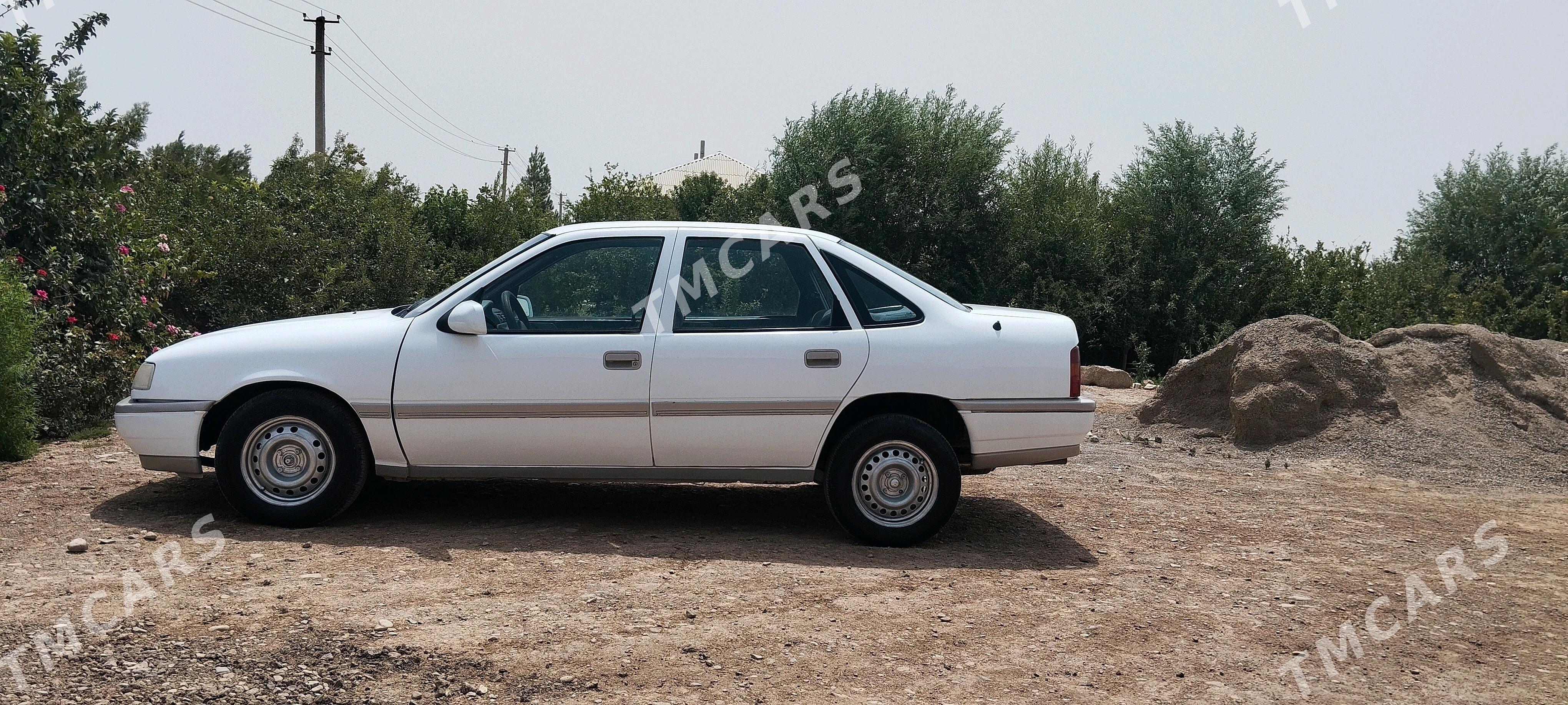 Opel Vectra 1991 - 40 000 TMT - Tejen - img 4