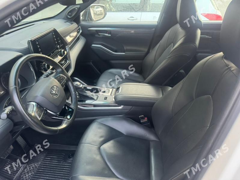 Toyota Highlander 2021 - 640 000 TMT - Ашхабад - img 2