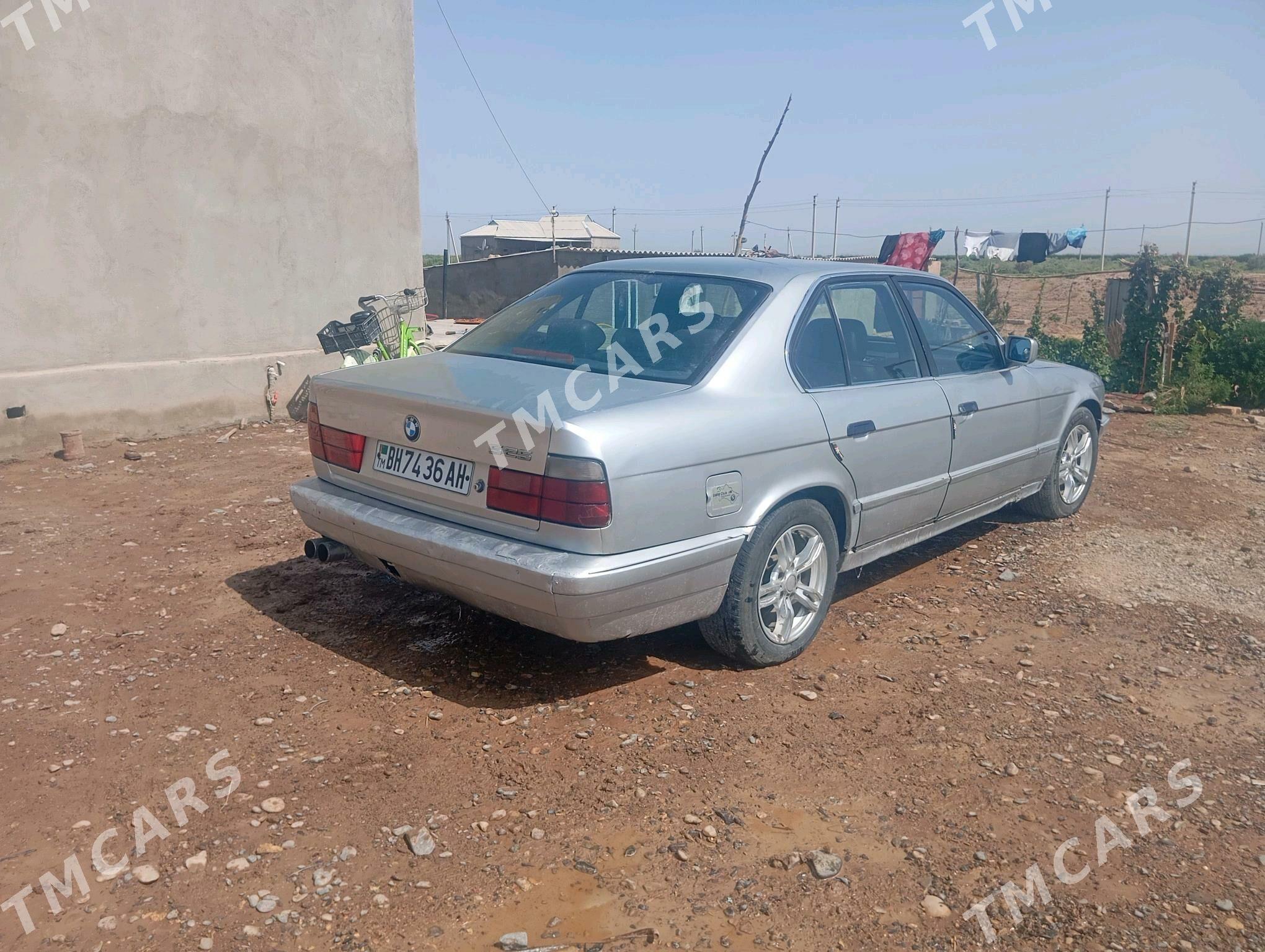 BMW 525 1990 - 30 000 TMT - Серахс - img 3