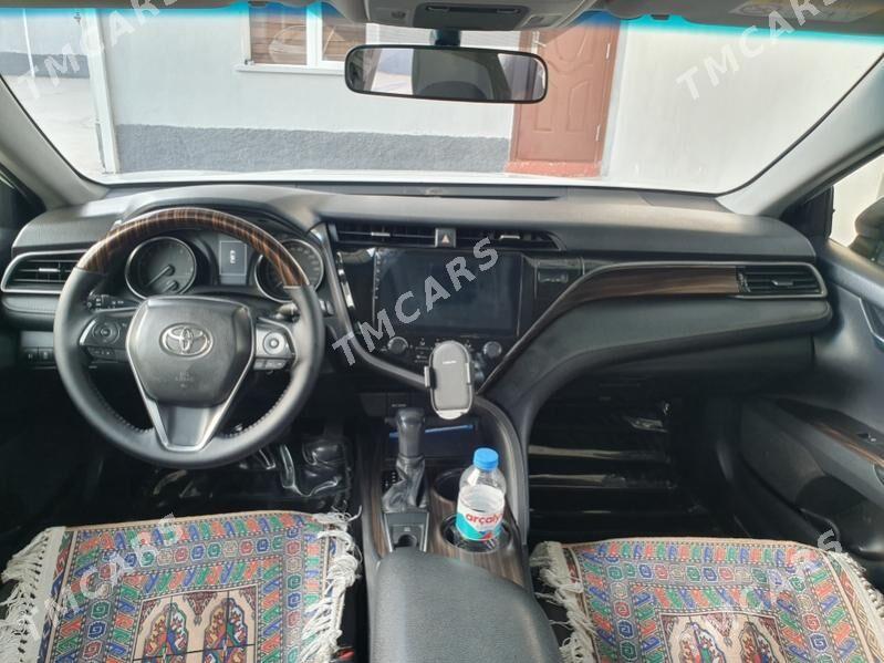 Toyota Camry 2019 - 258 000 TMT - Aşgabat - img 10
