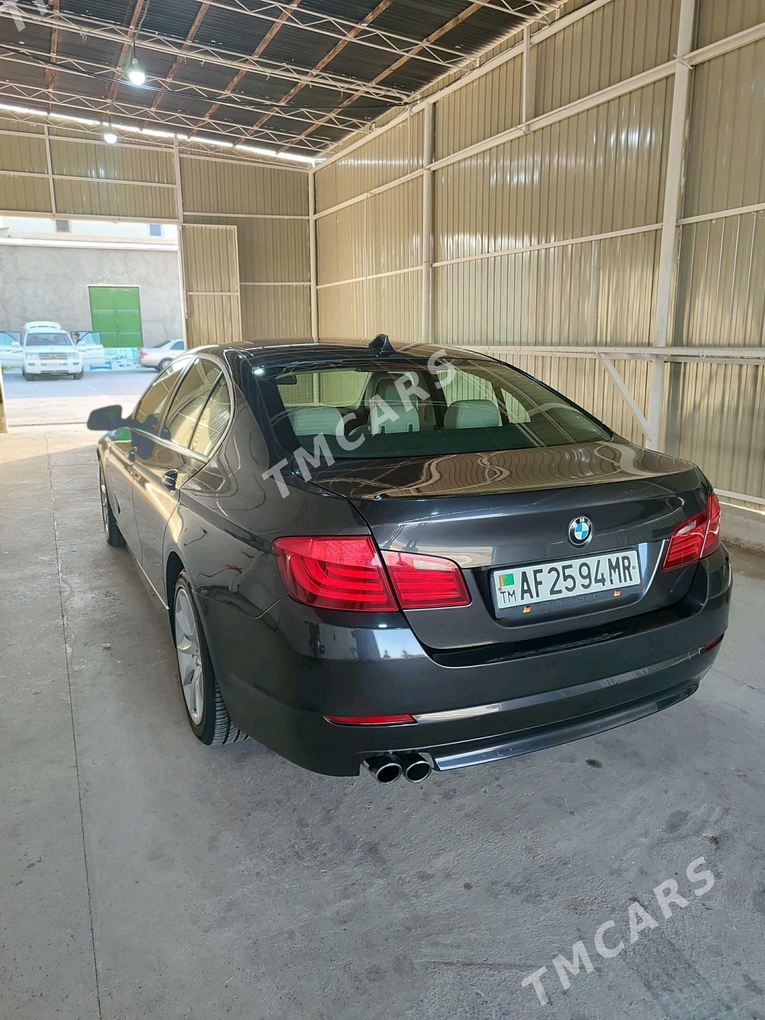 BMW F10 2011 - 300 000 TMT - Mary - img 4