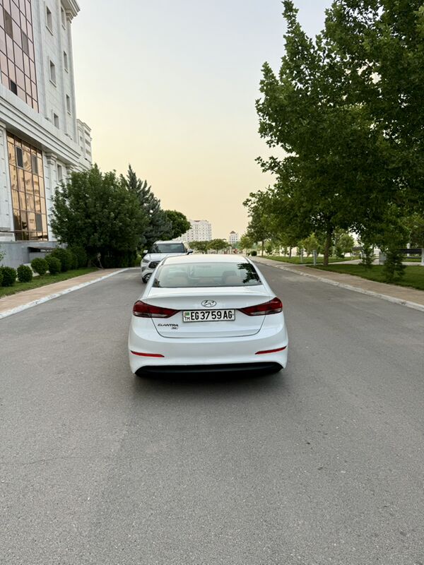 Hyundai Elantra 2018 - 177 000 TMT - Ашхабад - img 5